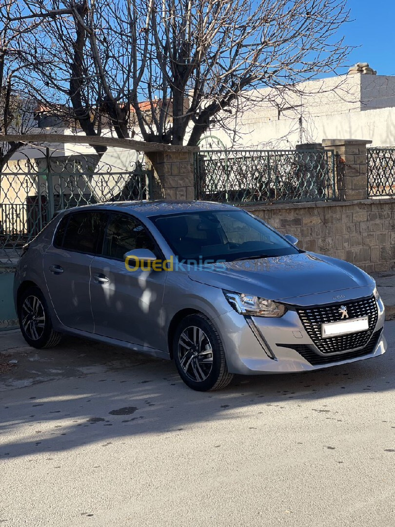 Peugeot 208 2022 Allure Facelift