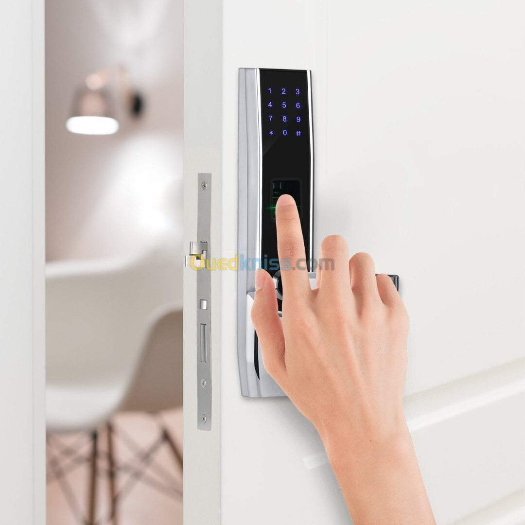 ZKTeco's smart lock TL400B