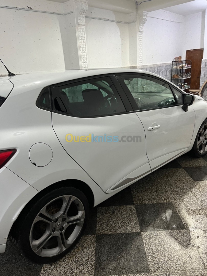 Renault Clio 4 2016 GT Line +