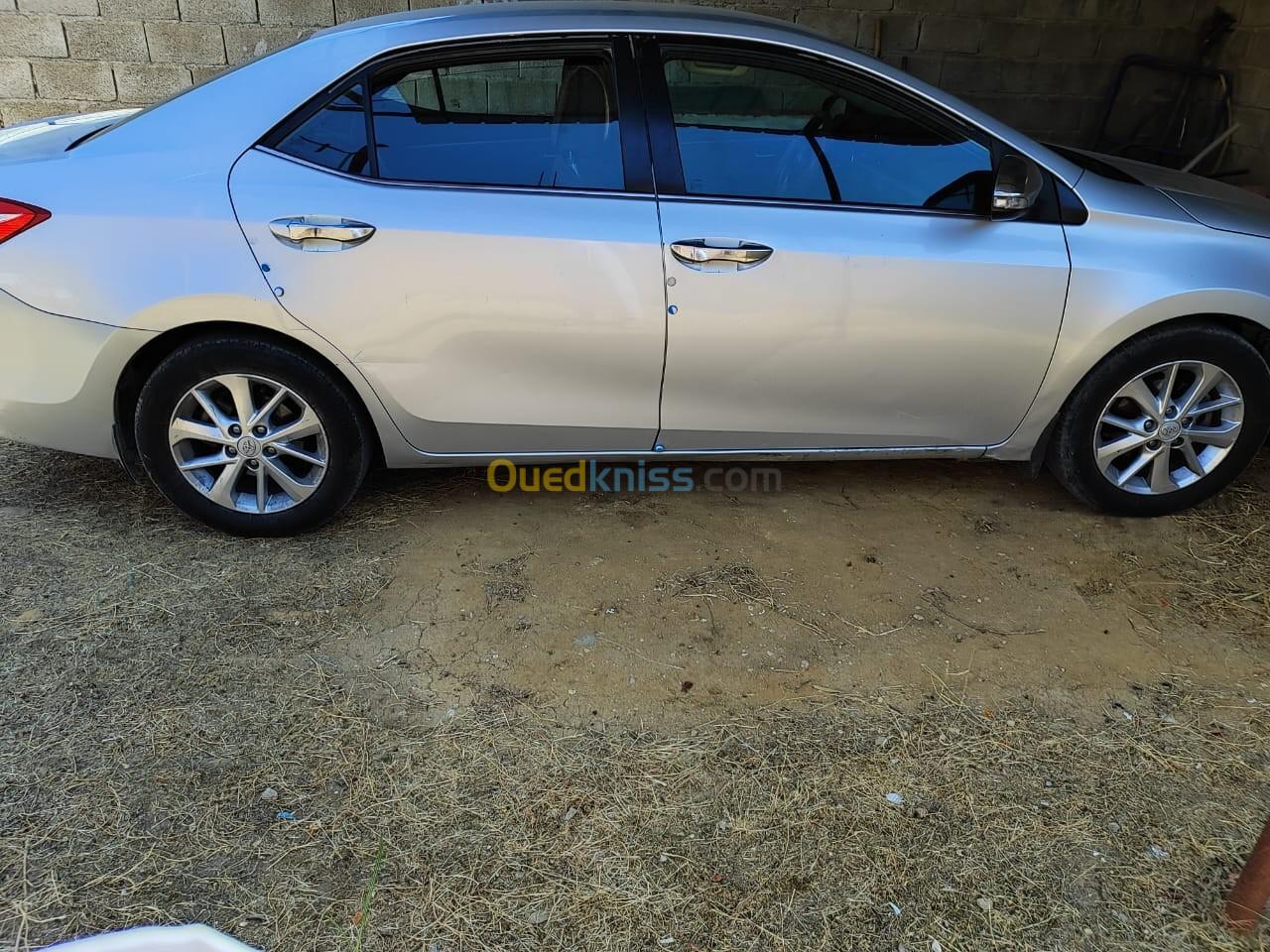 Toyota Corolla 2014 Executive 