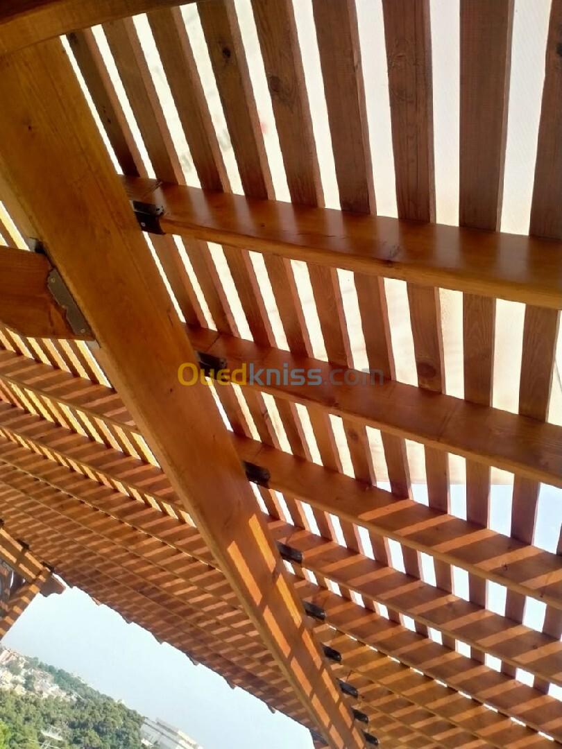 Pergola en bois rouge structur moyenne 