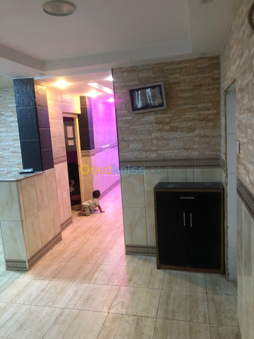 Location Niveau De Villa F4 Oran Ain el bia