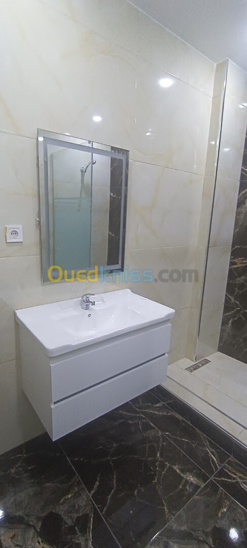 Location Appartement F4 Oran Bir el djir