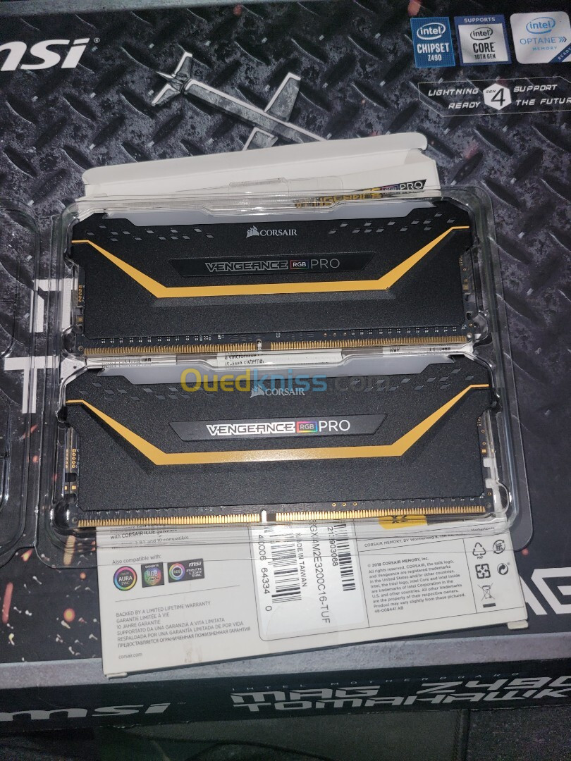 RAM Corsair vengeance RGB 8x2 (16Gb) 3200mhz