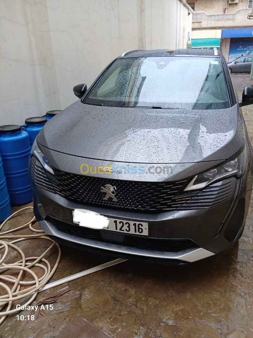 Peugeot 3008 2023 Gt line hybride