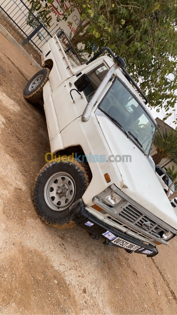 Nissan Patrol 1986 Pickup