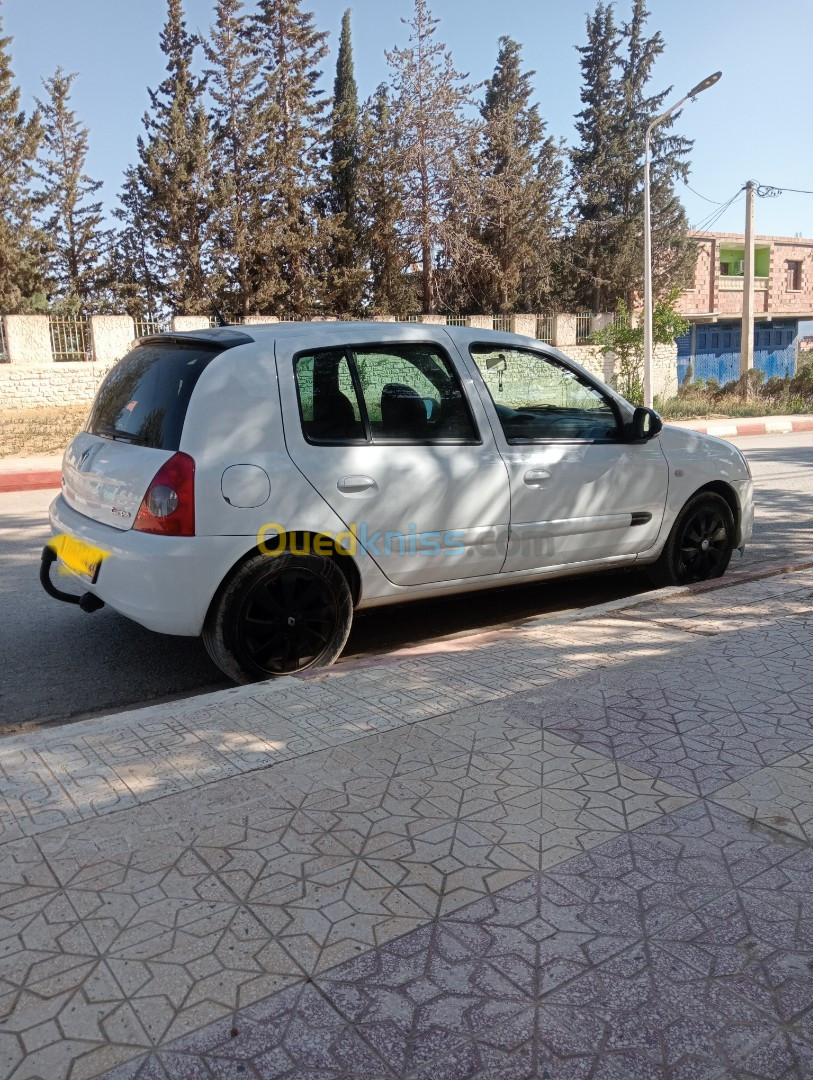 Renault Clio Campus 2014 Extreme 2