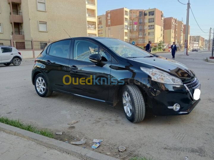 Peugeot 208 2013 Allure