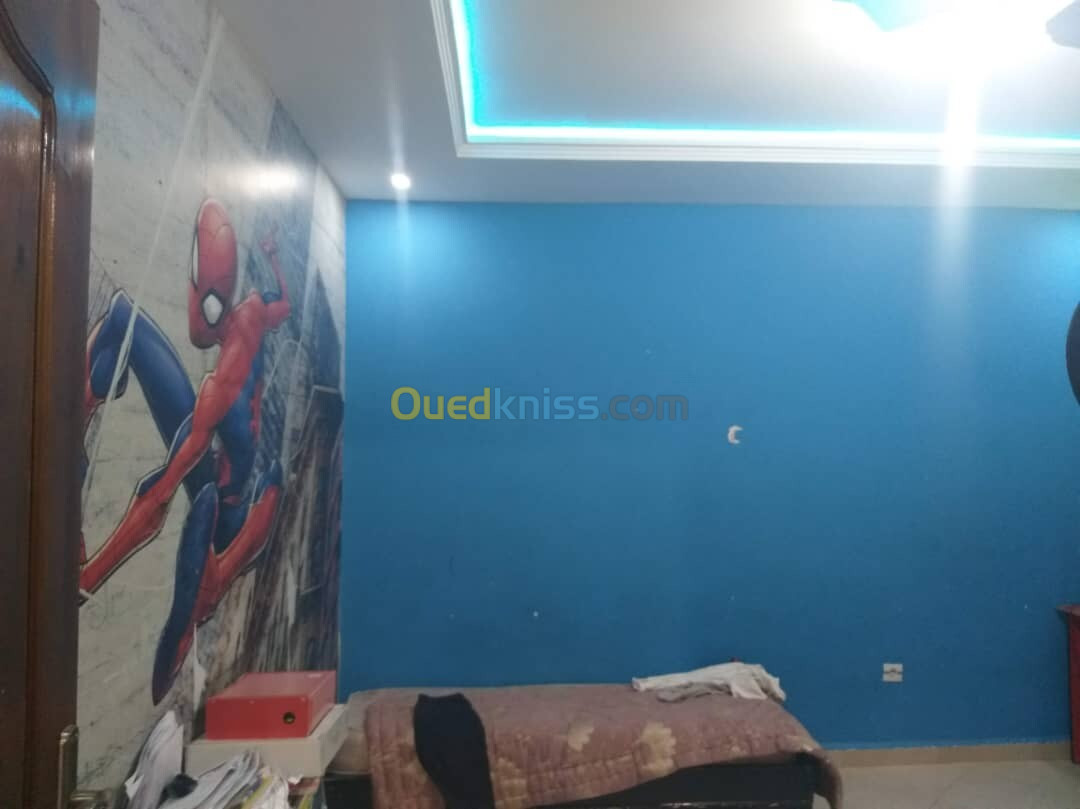 Location Appartement F5 Blida Blida