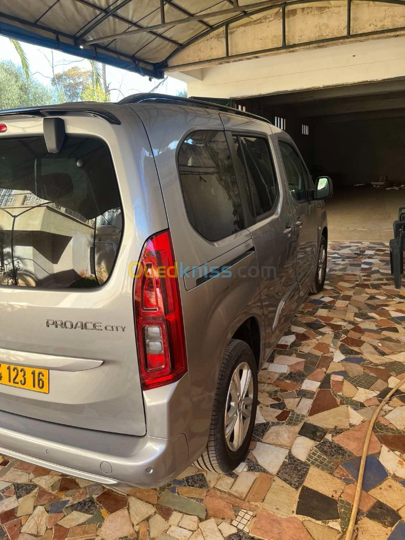 Toyota Proace city 2023 Neuv