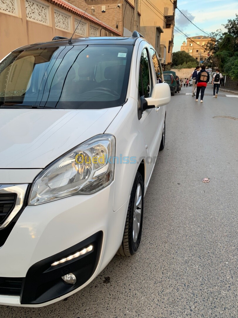 Peugeot Partner 2019 Tepee Allure 