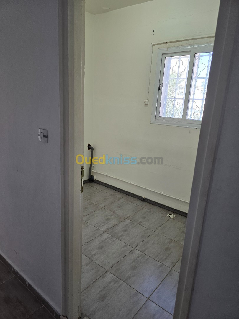 Location Appartement F3 Alger Mahelma