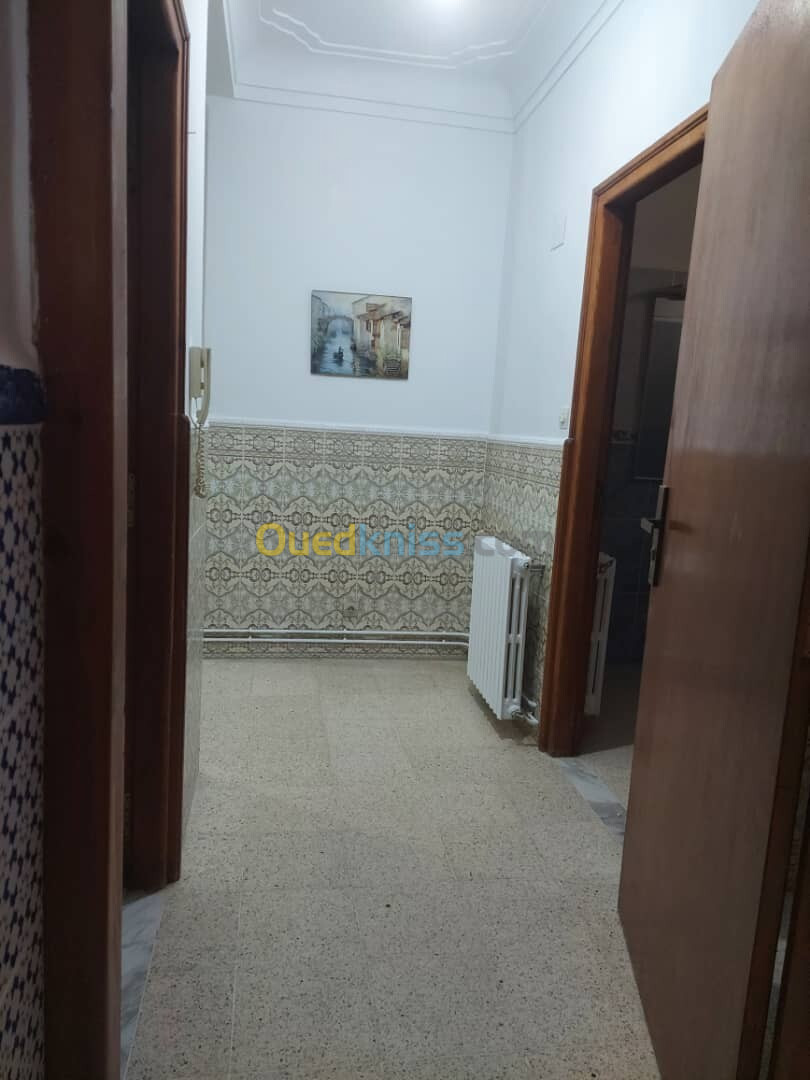 Location Niveau De Villa F4 Alger Staoueli