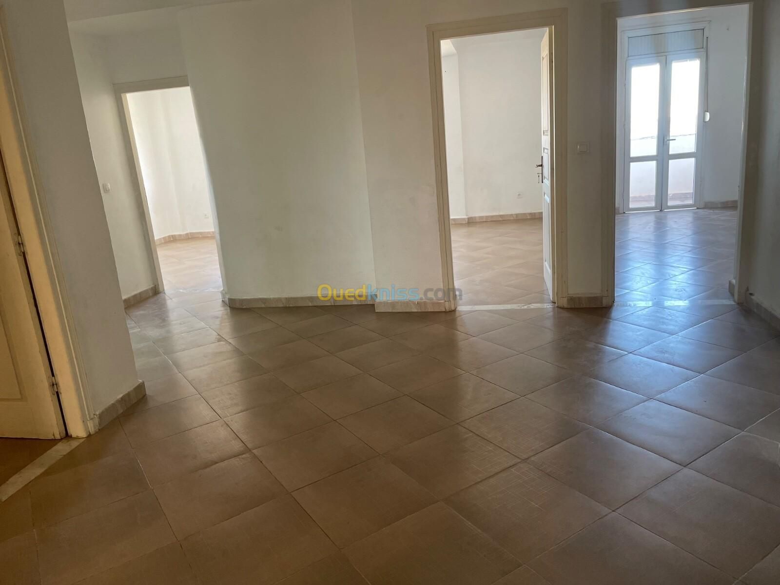 Location Appartement F4 Blida Beni mered