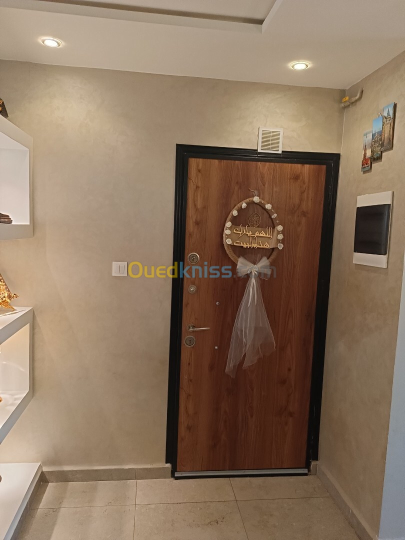 Location Appartement F04 Blida Blida