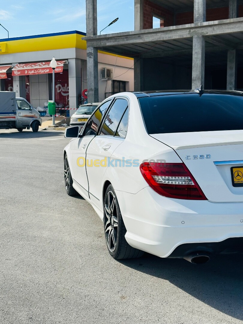 Mercedes Classe C 2013 250 AVANTGARDE Designo