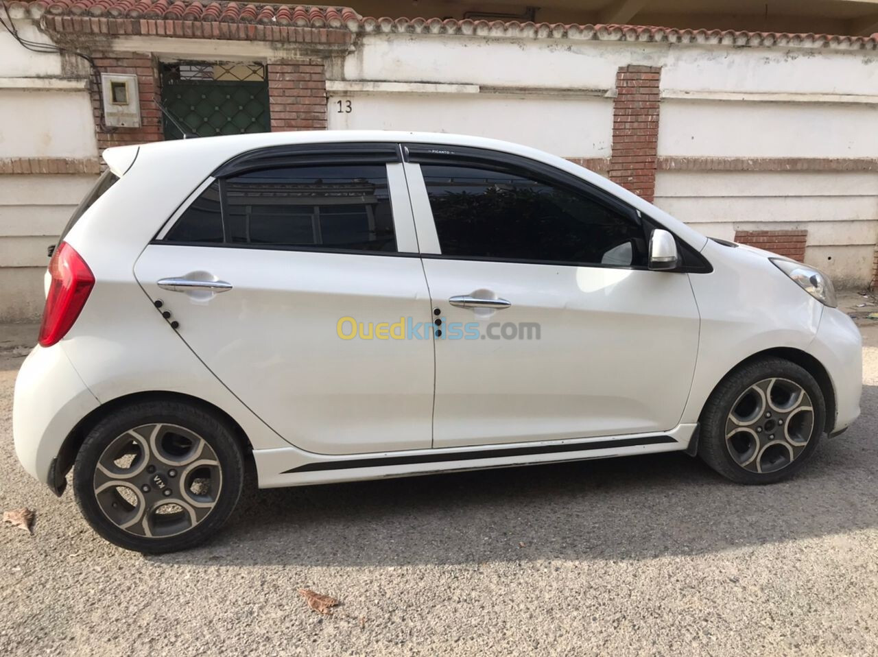 Kia Picanto 2015 Brazilia Robo