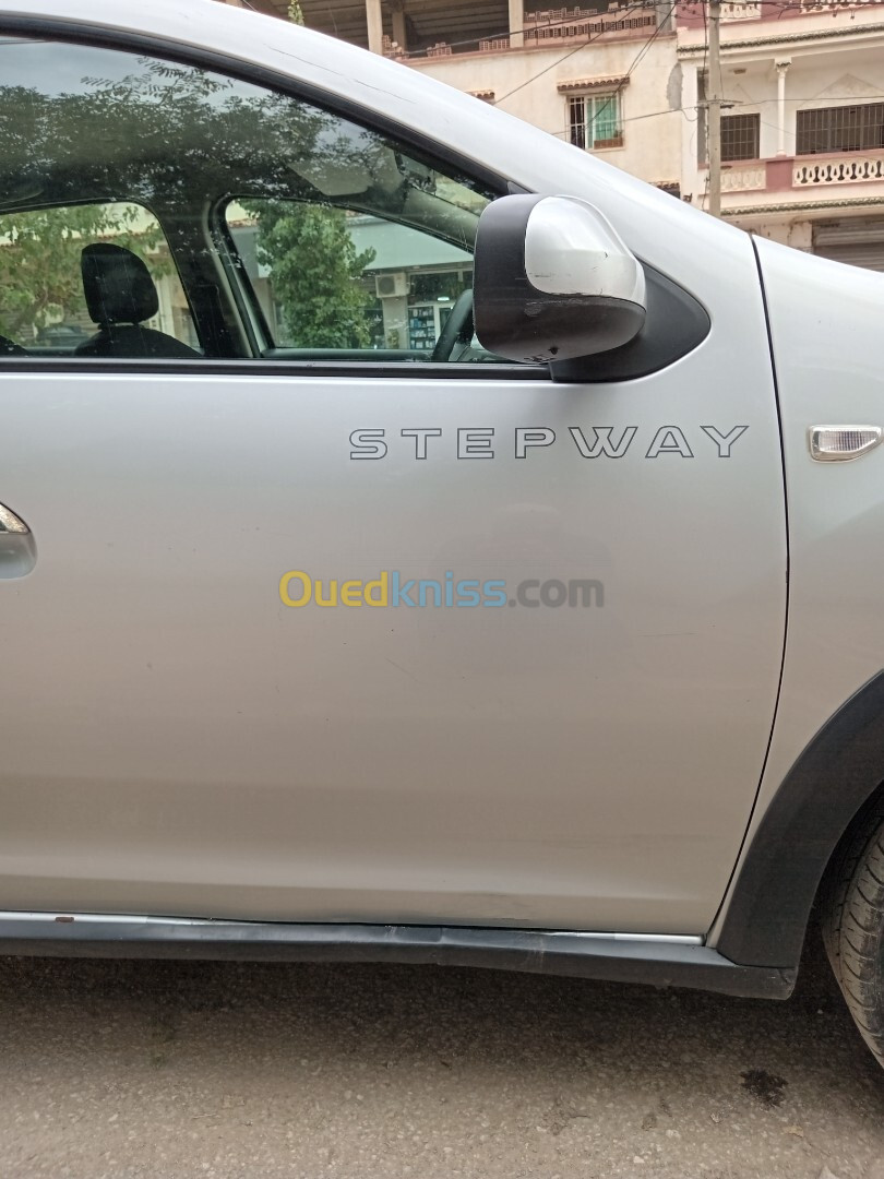 Dacia Sandero 2015 Stepway