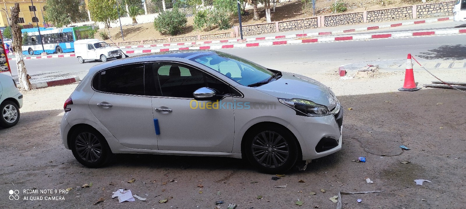 Peugeot 208 2015 Allure Facelift