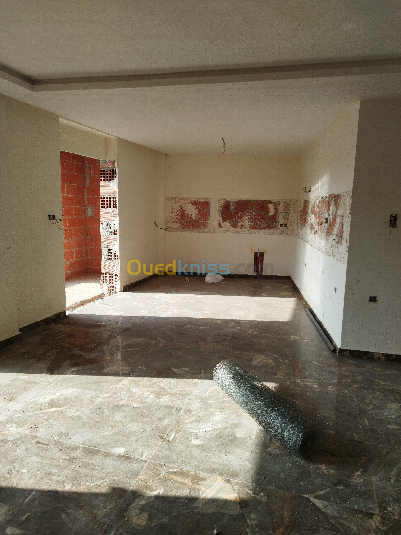 Vente Appartement F4 Alger Cheraga