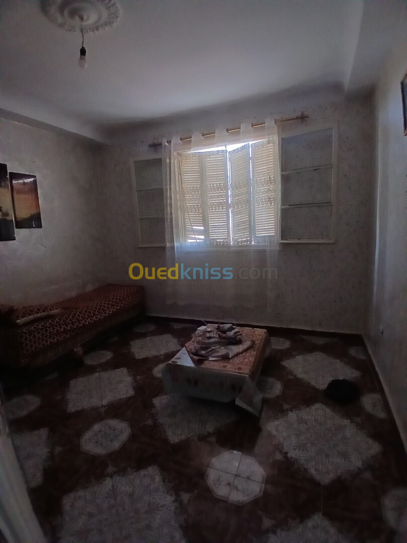 Vente Appartement F3 Oran Hassi ben okba