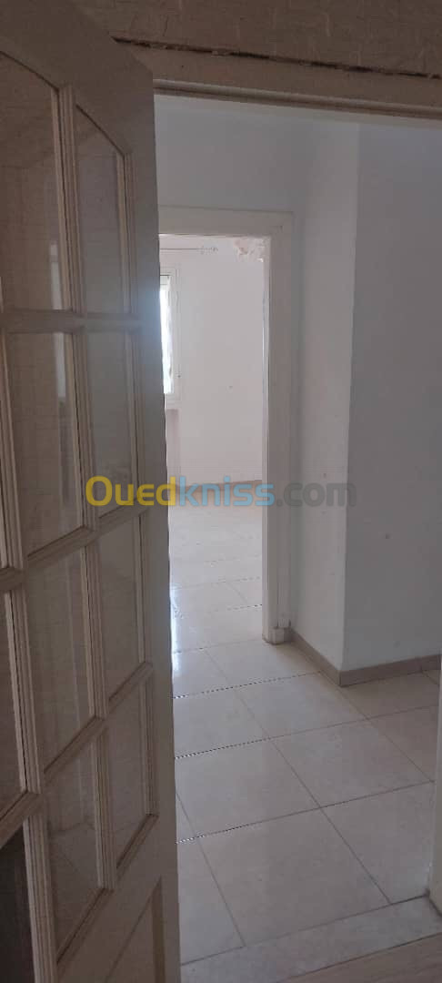 Vente Appartement F3 Alger Bab ezzouar