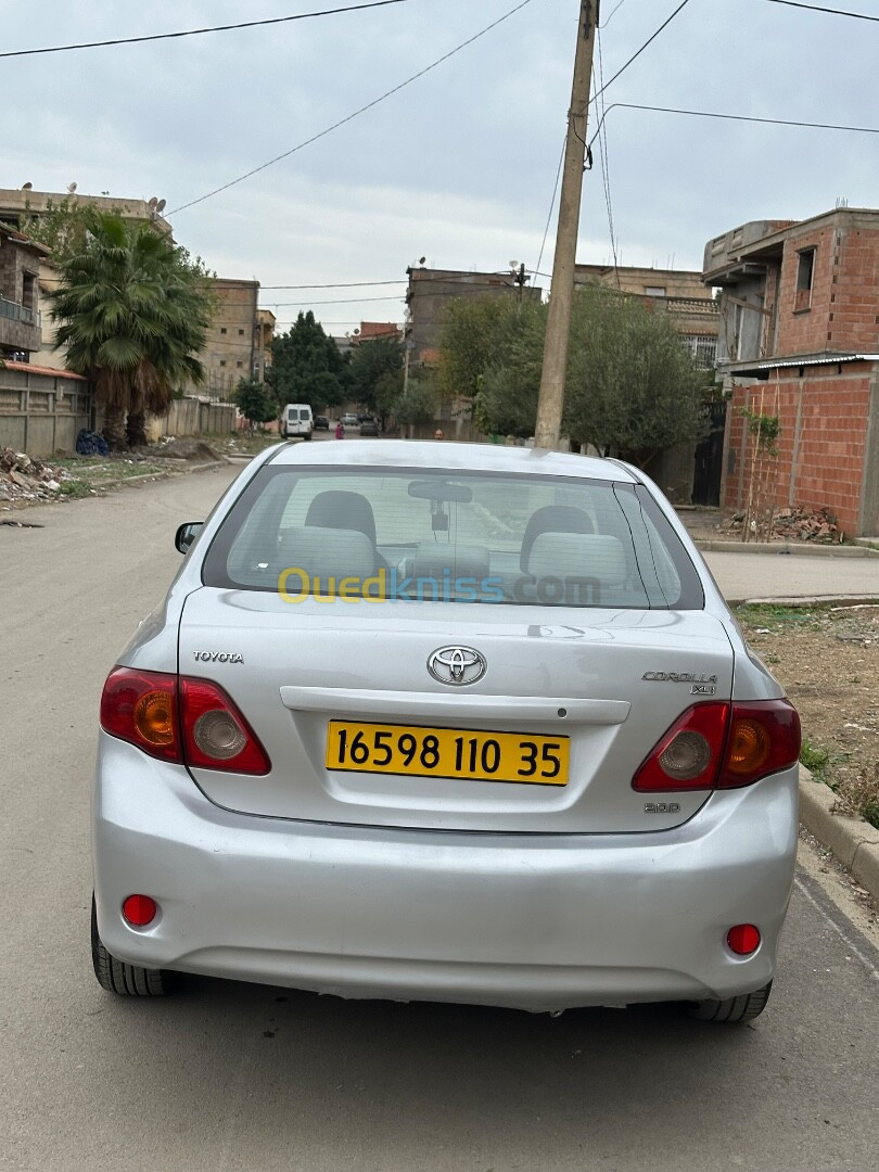 Toyota Corolla 2010 XLi