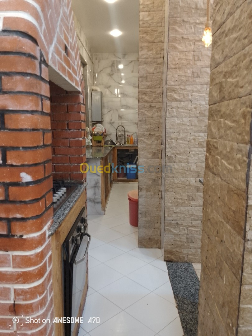 Vente Appartement F5 Alger Bordj el bahri