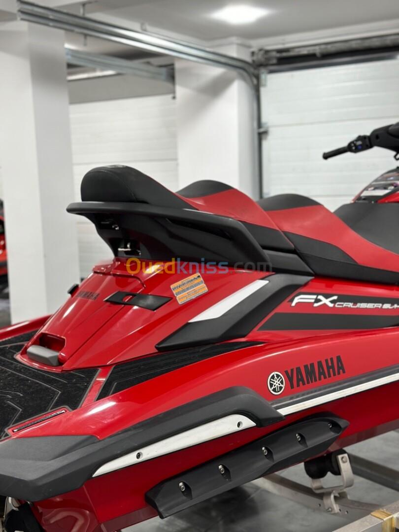 Yamaha jet ski 