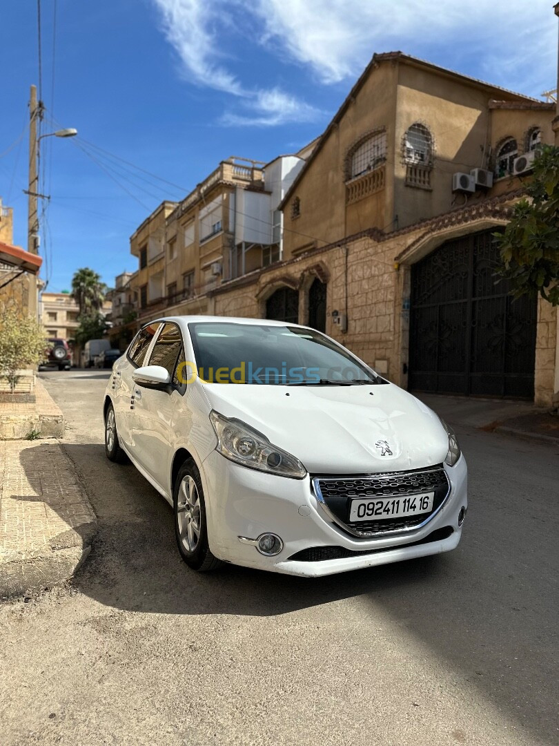 Peugeot 208 2014 Active