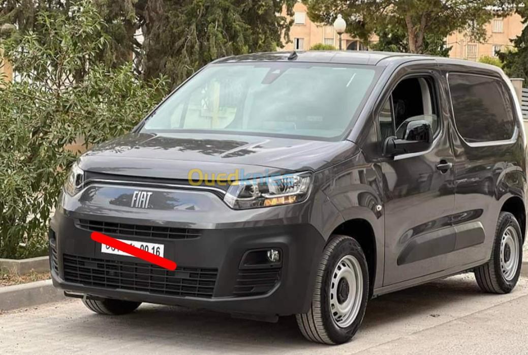 Fiat Doblo profitional 2023 Commercial