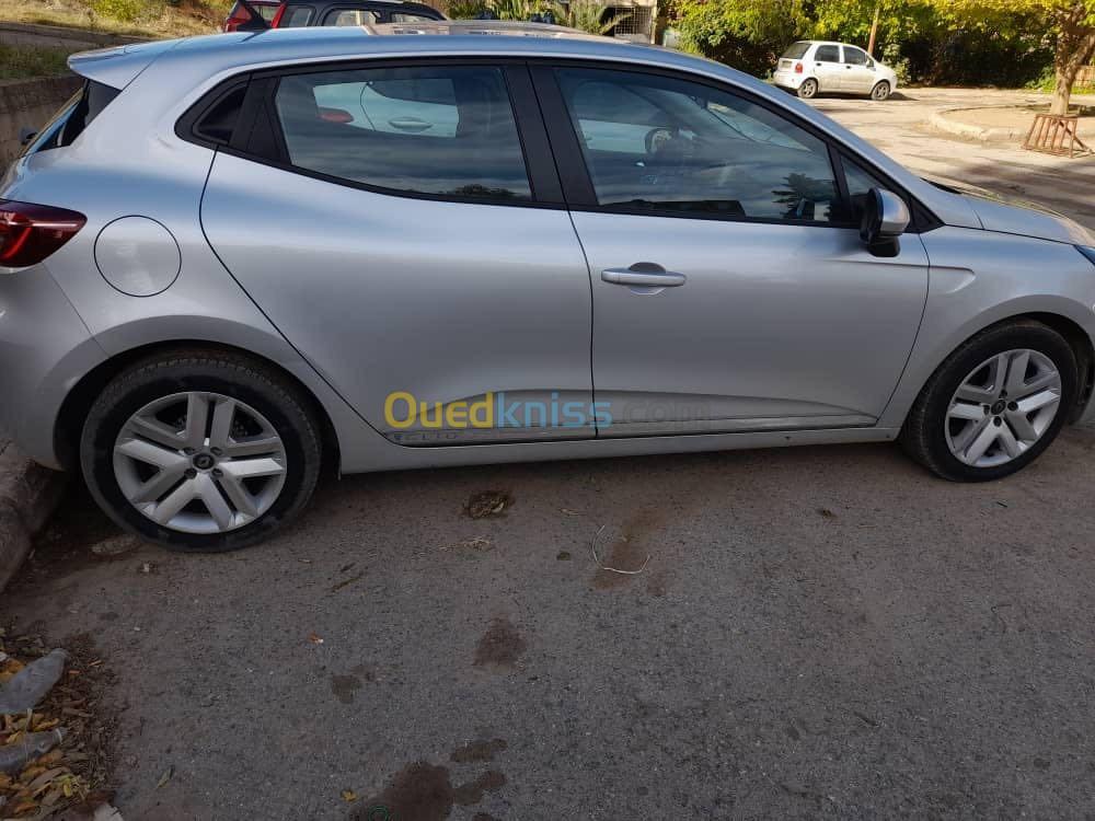 Renault clio 5 2021 BUSINESS