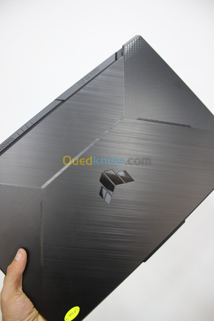 LAPTOP GAMING - ASUS TUF I7 