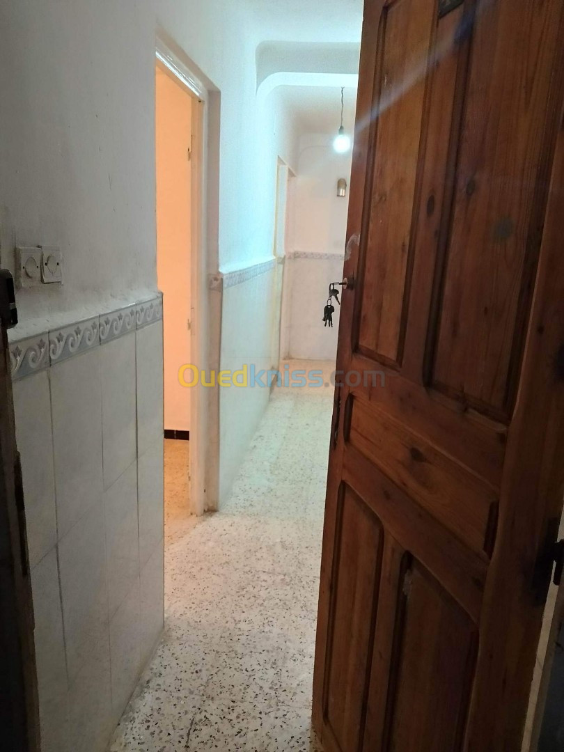 Vente Appartement F2 Djelfa Hassi bahbah