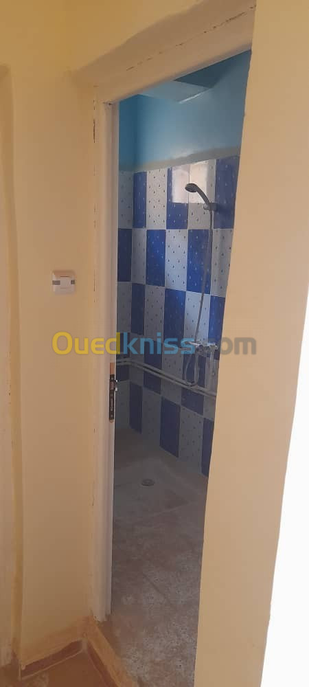 Vente Appartement F3 Ouargla Sidi khouiled