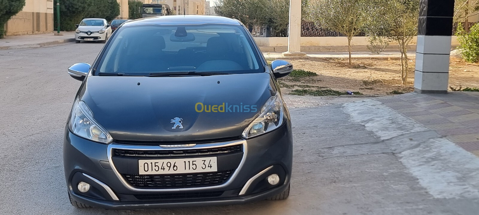 Peugeot 208 2015 Allure Facelift