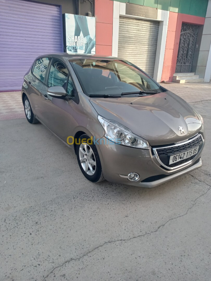 Peugeot 208 2015 208