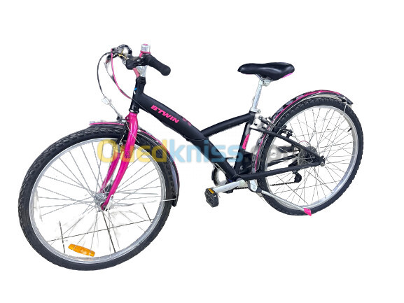 DECATHLON Vélo Btwin Noir et rose 24 pouces