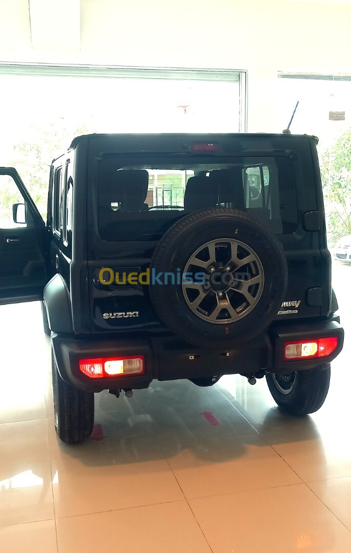 Suzuki Jimny 2024 4WD 5P