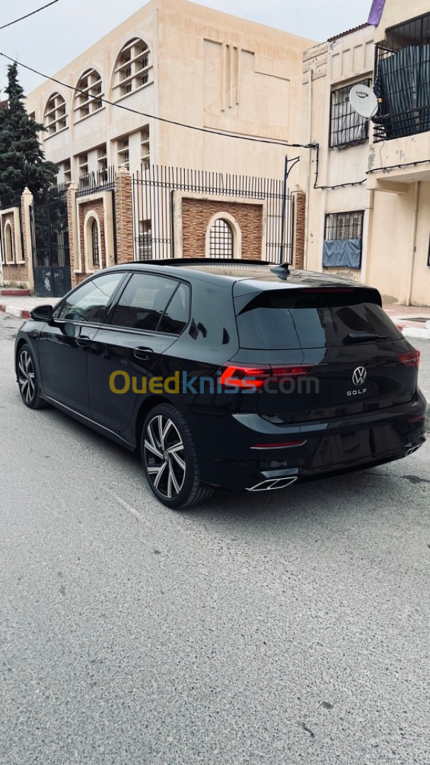 Volkswagen Golf 8 2024 R line