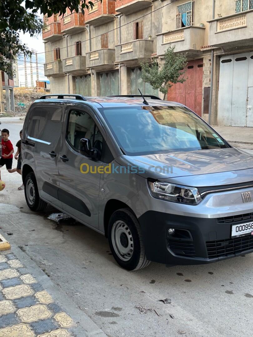 Fiat Doblo 2024 Itali