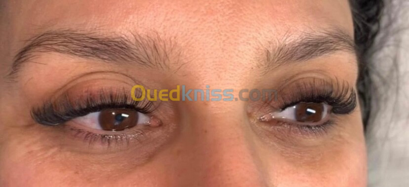 Extensions de cils 