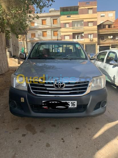 Toyota Hilux 2016 LEGEND SC 4x2