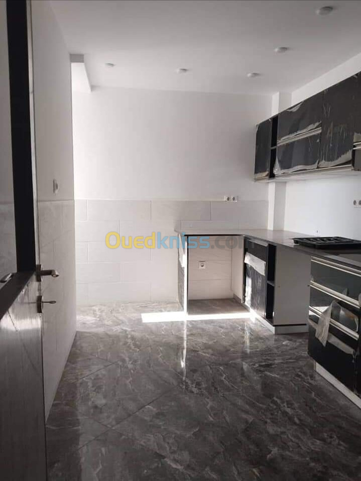 Vente Appartement F2 Alger Bordj el kiffan