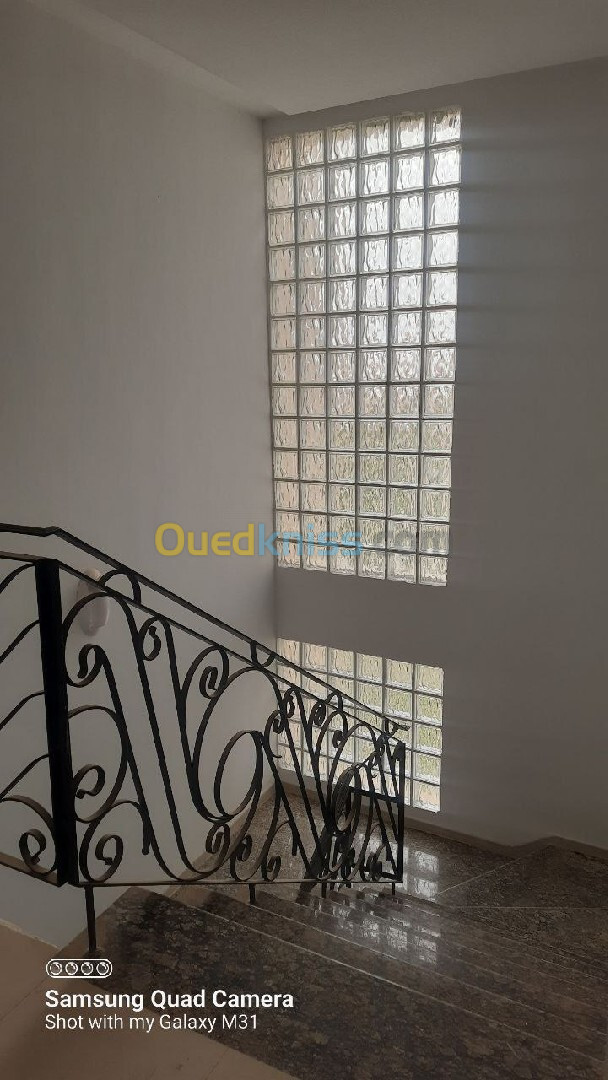 Vente Appartement F2 Alger Bordj el kiffan