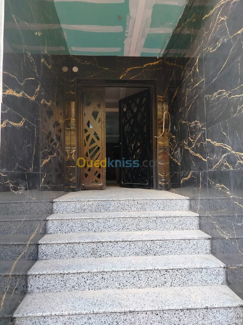 Vente Appartement F4 Alger Bordj el bahri