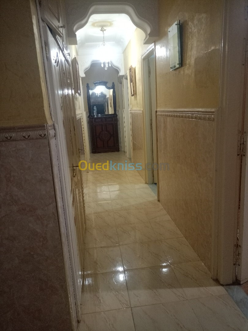 Location Appartement F5 Alger Beni messous