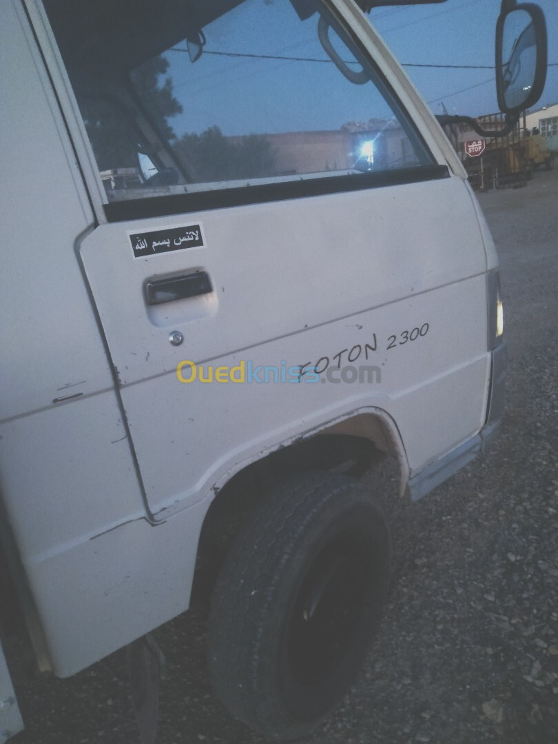 FOTON FOTON 2012