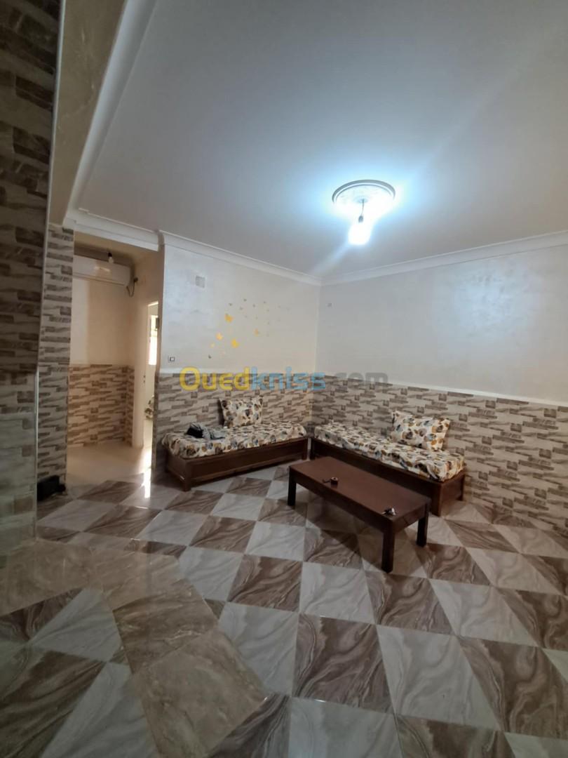 Location vacances Appartement F3 Alger Hraoua