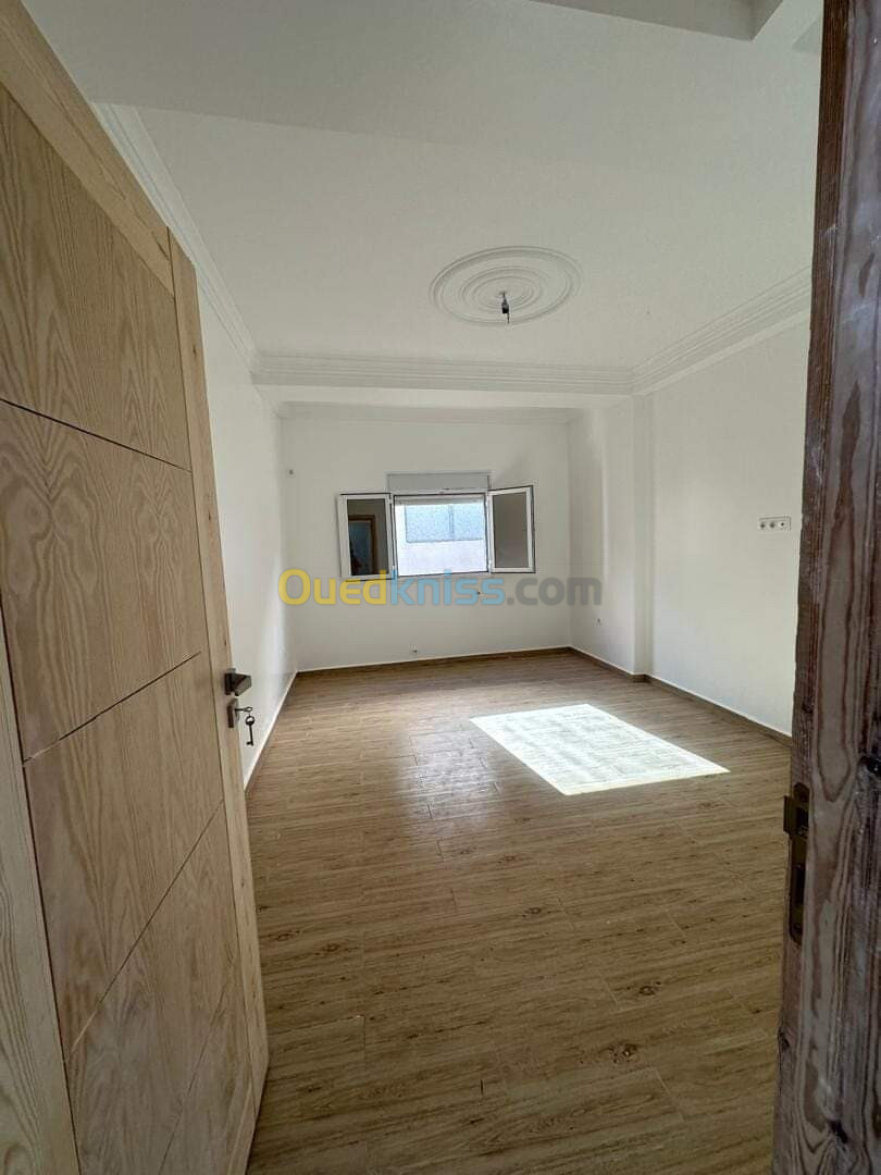 Vente Appartement F4 Alger Ain taya